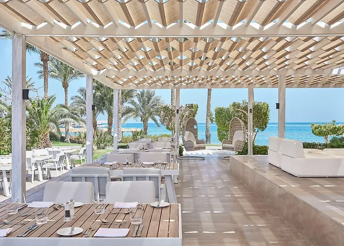 אתר נופש Steigenberger Aldau 5*